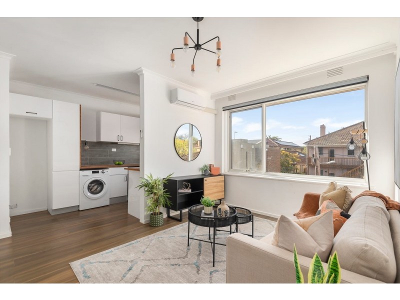 23/19a Ellesmere Road, Windsor VIC 3181