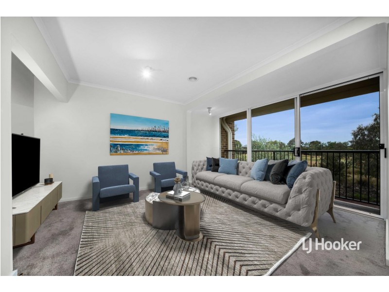 1/32 Sandlewood Lane, Sanctuary Lakes VIC 3030