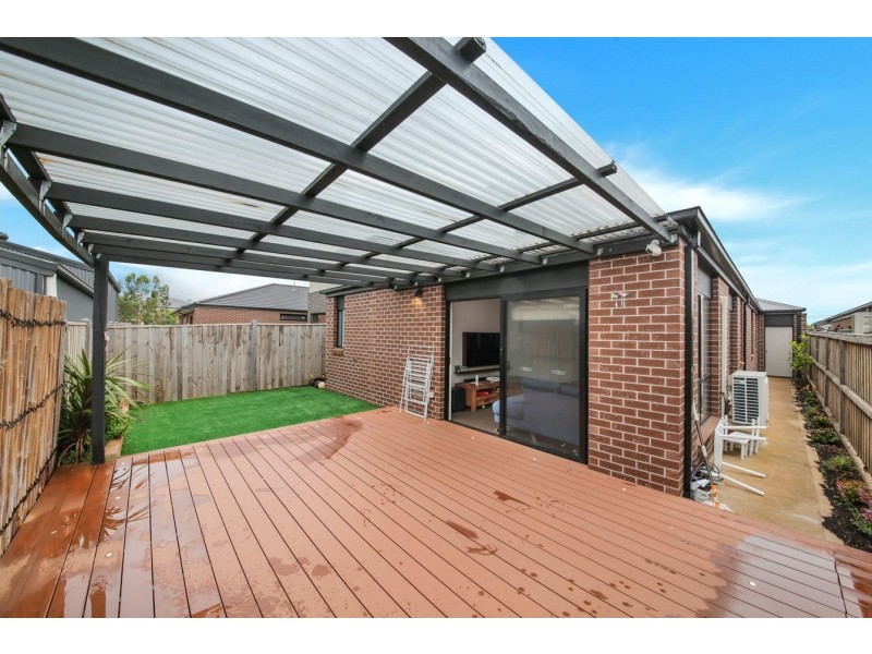 10 Constantine Drive, Point Cook VIC 3030