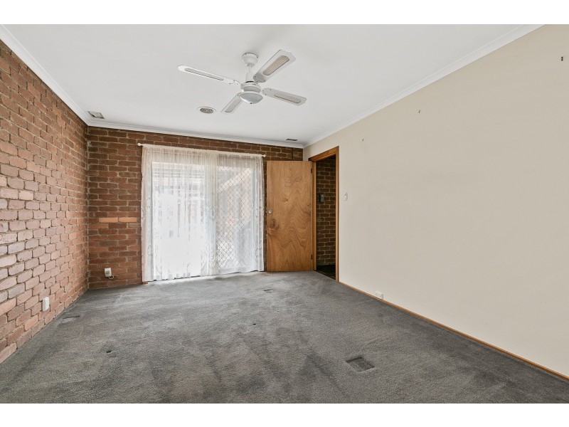 28 Grant Avenue, Werribee VIC 3030