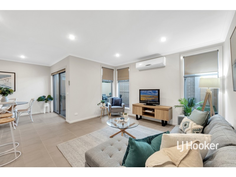 20 Nest Place, Point Cook VIC 3030