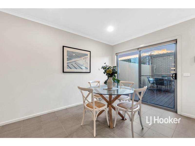 20 Nest Place, Point Cook VIC 3030