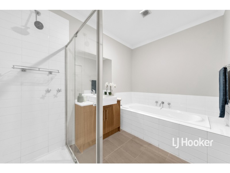 20 Nest Place, Point Cook VIC 3030