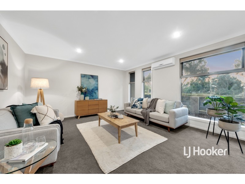 20 Nest Place, Point Cook VIC 3030