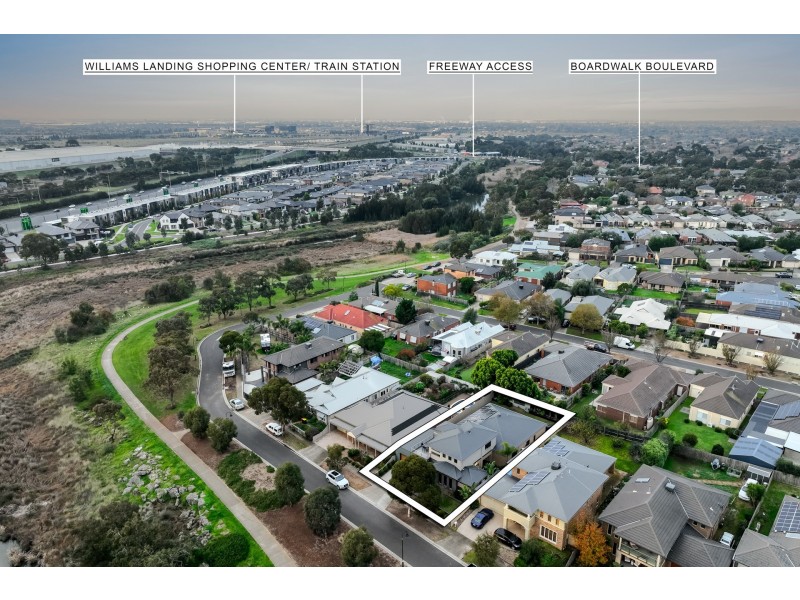 37 Emily Crescent, Point Cook VIC 3030