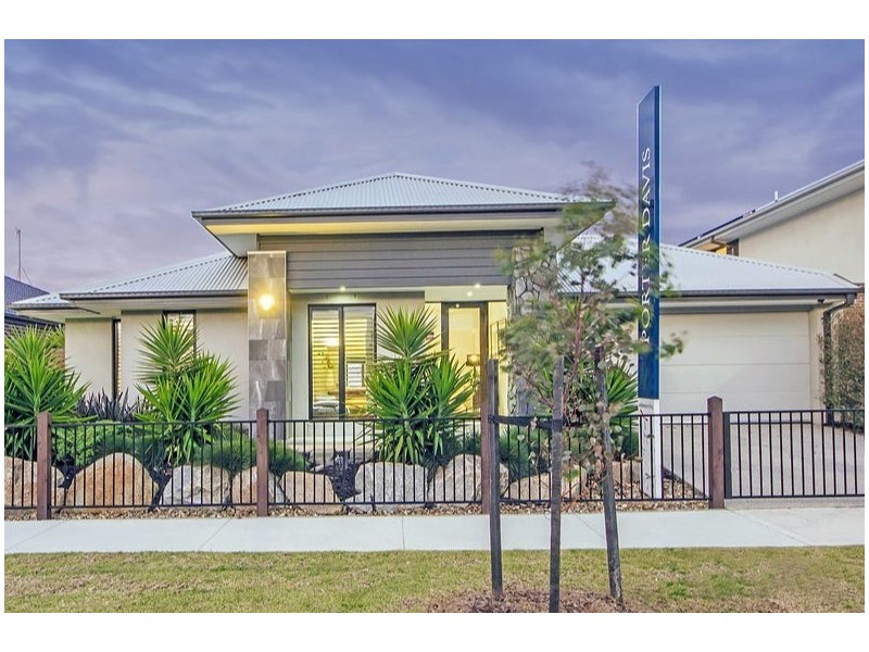 33 Palmers Road, Williams Landing VIC 3027