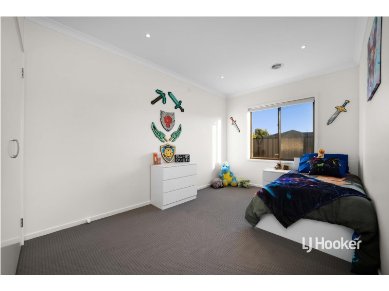 19 Chartwell Avenue, Truganina VIC 3029