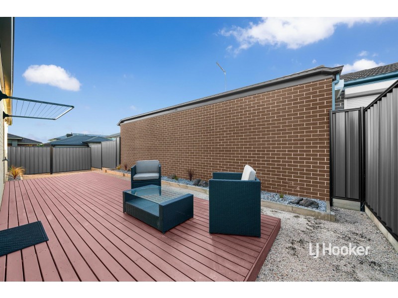 19 Chartwell Avenue, Truganina VIC 3029