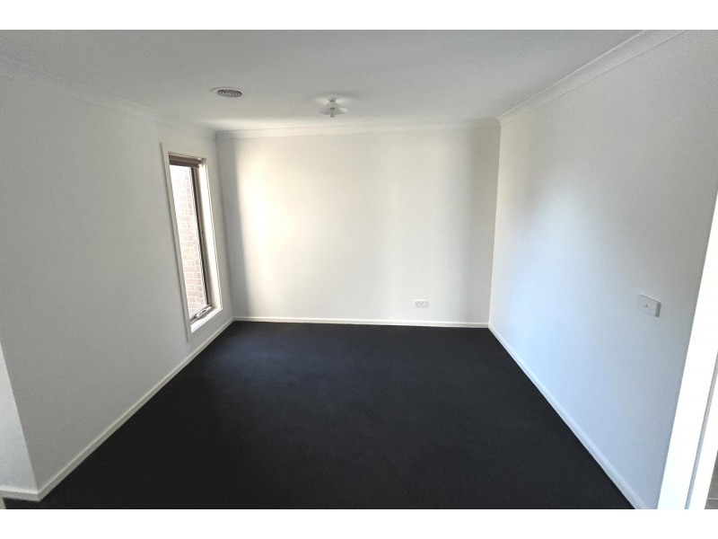 37A Claire Way, Tarneit VIC 3029