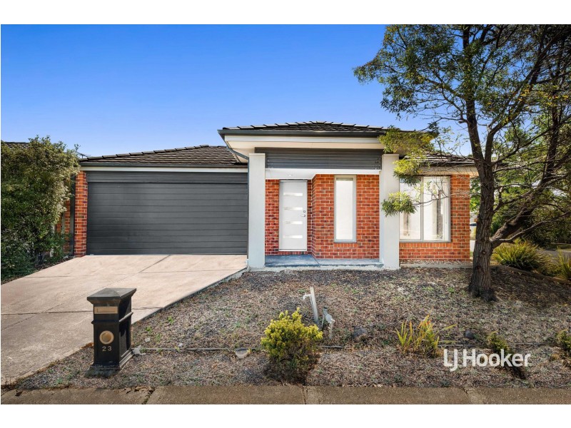 23 Bolivar Esplanade, Truganina VIC 3029