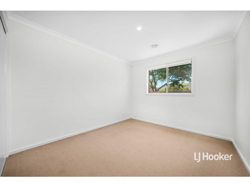 23 Bolivar Esplanade, Truganina VIC 3029