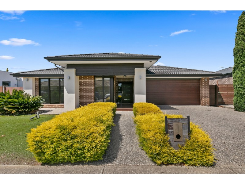 20 Maldive Grove, Point Cook VIC 3030