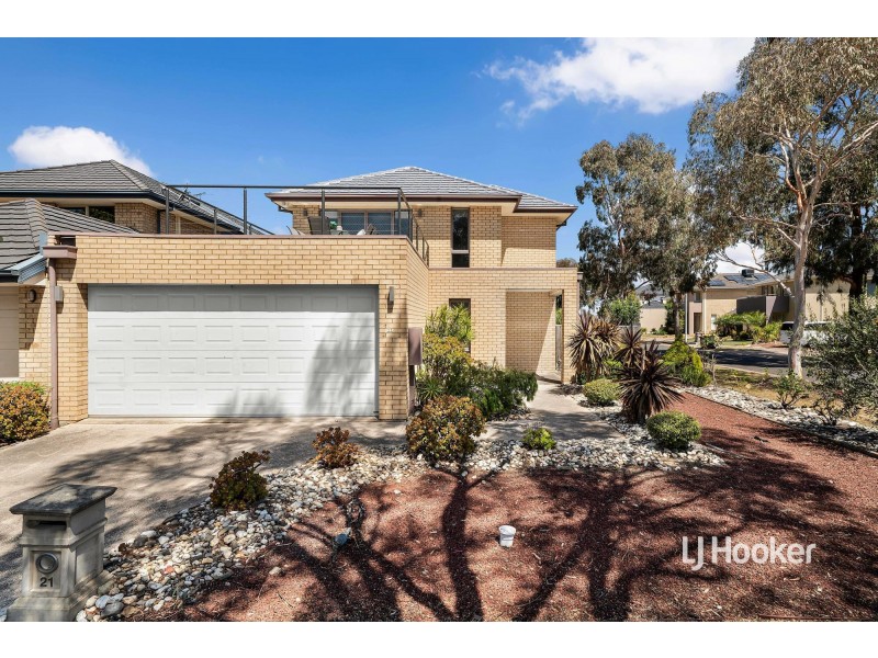 21 Times Square, Sanctuary Lakes VIC 3030