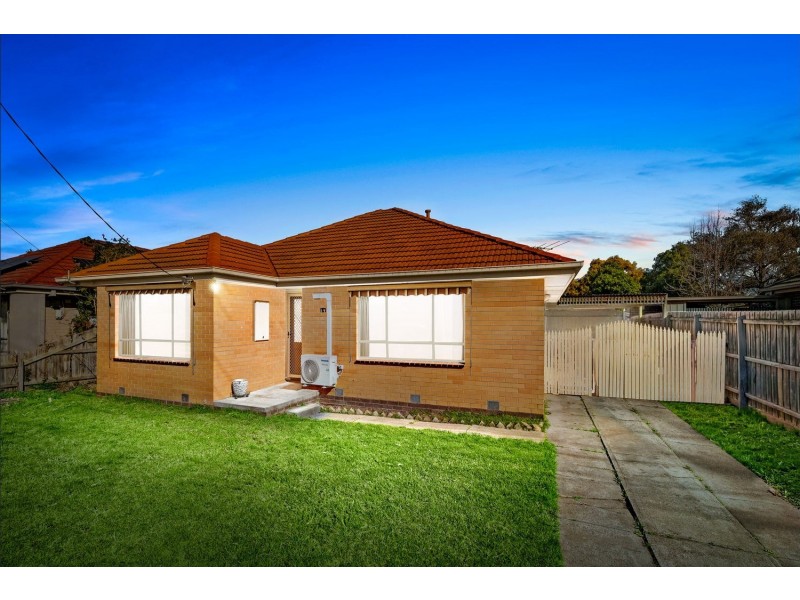 19 Greens Road, Wyndham Vale VIC 3024
