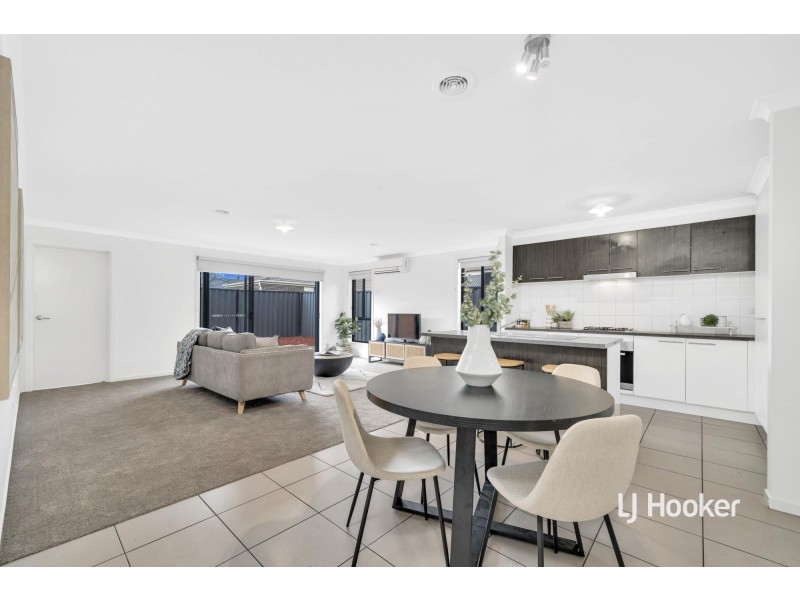 224 Boardwalk Boulevard, Point Cook VIC 3030