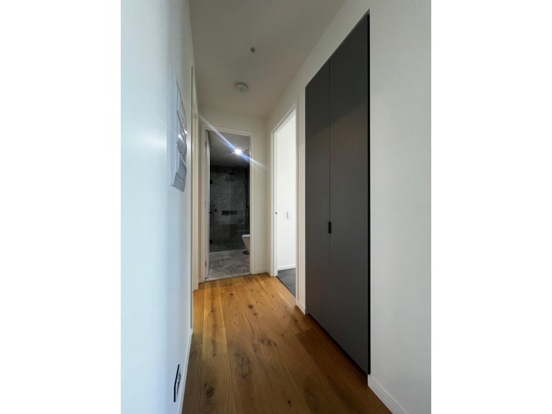 215/288 Adderley Street, West Melbourne VIC 3003