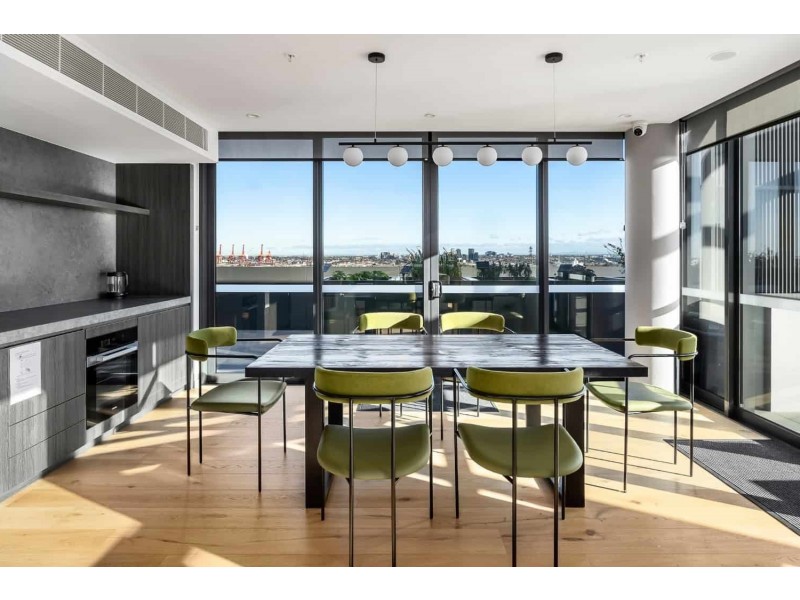 215/288 Adderley Street, West Melbourne VIC 3003