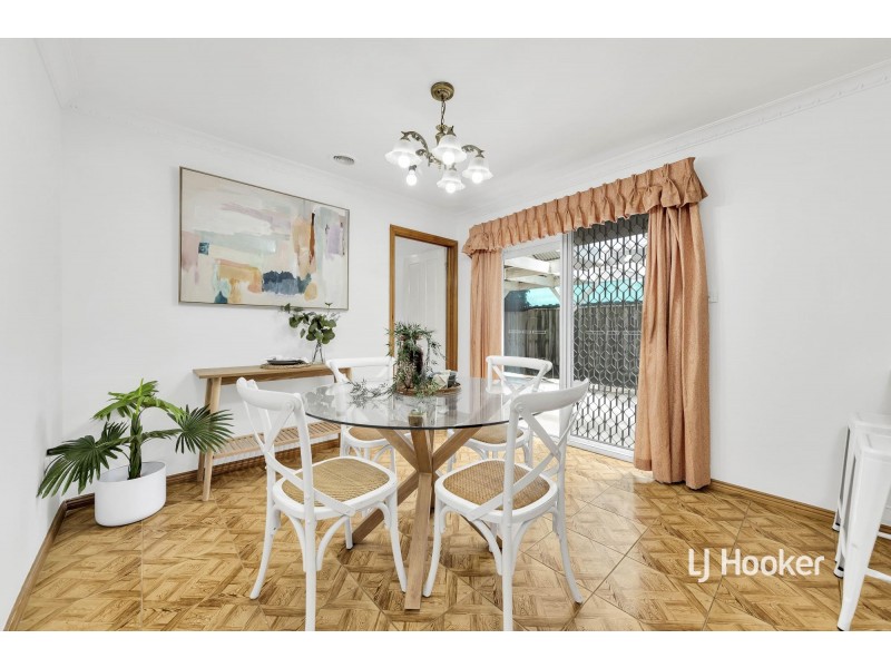 2 George Benjamin Court, Seabrook VIC 3028