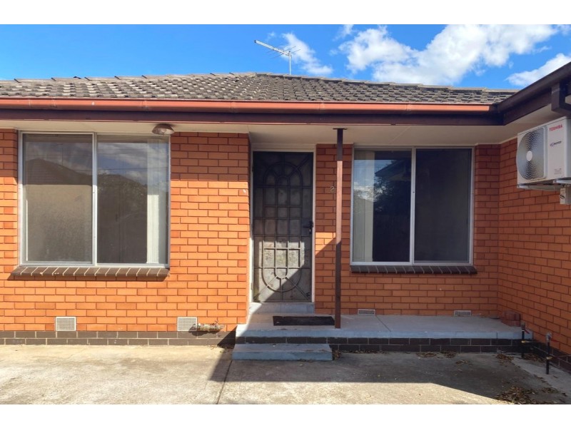 2/1 Bowman Street, Werribee VIC 3030