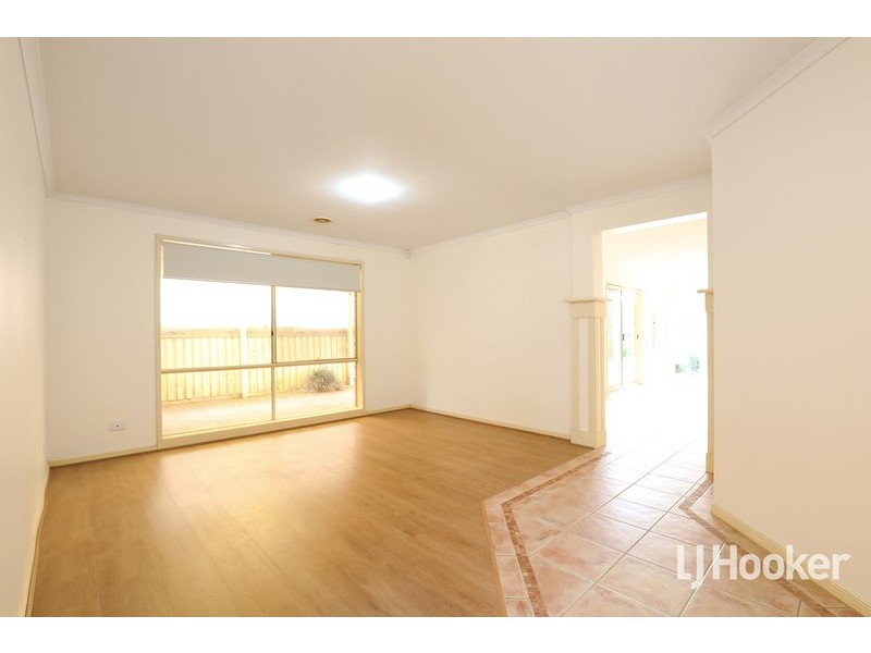 28 Spindrift Way, Seabrook VIC 3028
