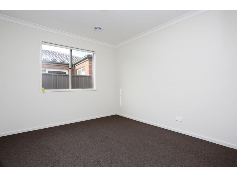 9 Abbeygate Drive, Werribee VIC 3030