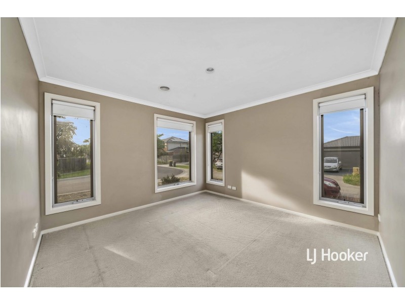 11 Custodian Way, Truganina VIC 3029