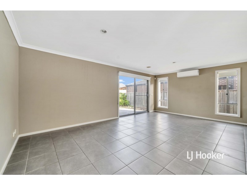 11 Custodian Way, Truganina VIC 3029