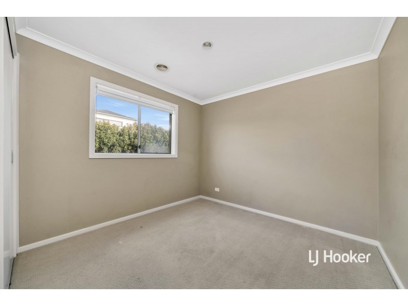 11 Custodian Way, Truganina VIC 3029