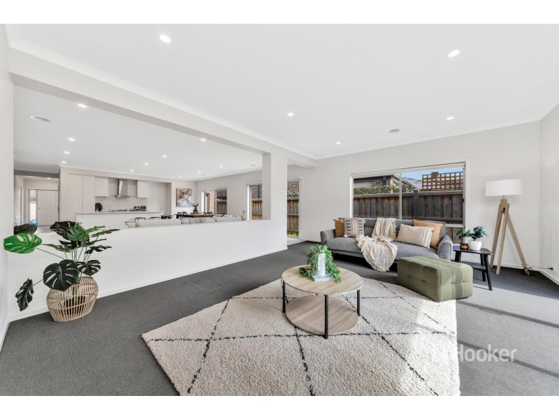 7 Beatrix Street, Point Cook VIC 3030