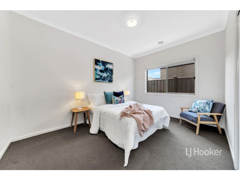 7 Beatrix Street, Point Cook VIC 3030