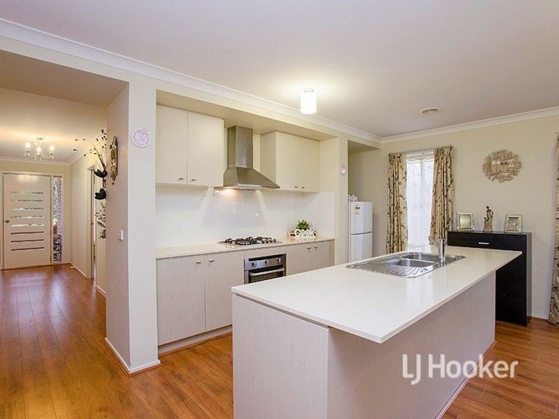 101 Tom Roberts Parade, Point Cook VIC 3030