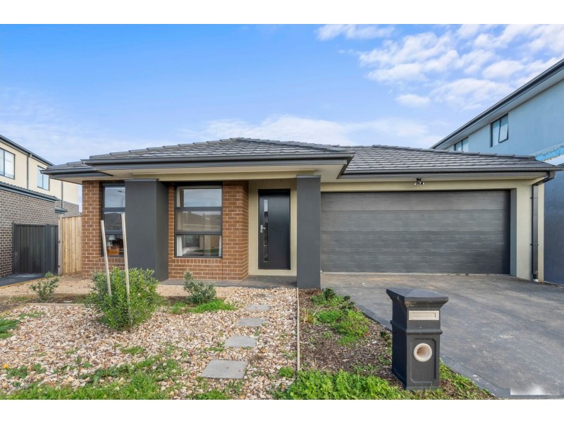 11 Webb Street, Mambourin VIC 3024