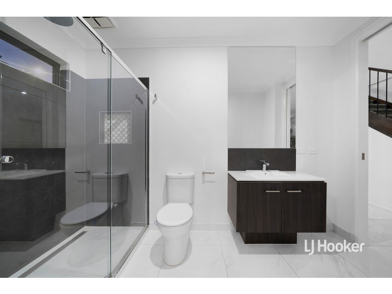 3 Promontory Street, Point Cook VIC 3030