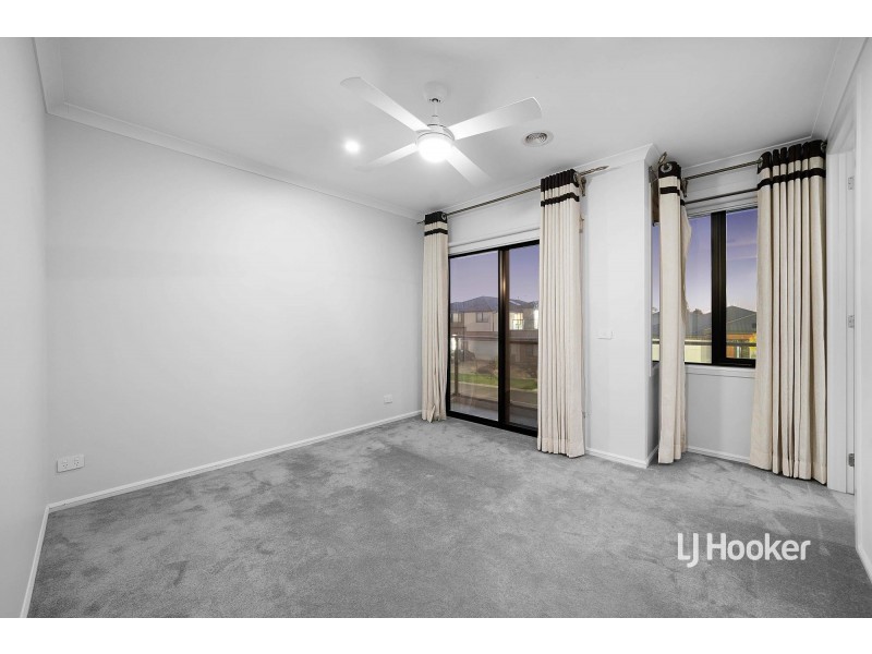 3 Promontory Street, Point Cook VIC 3030