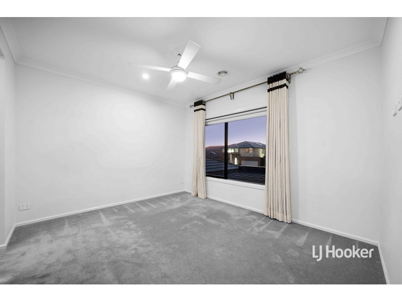 3 Promontory Street, Point Cook VIC 3030