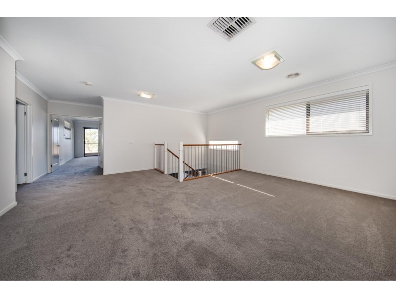 21 Seagull Grove, Point Cook VIC 3030