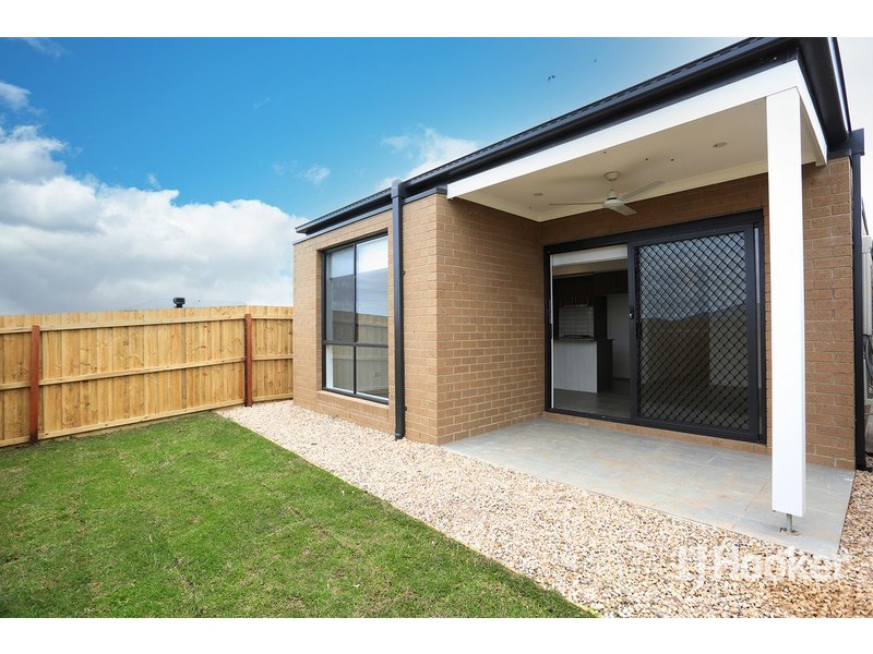 16 Karachi Avenue, Tarneit VIC 3029