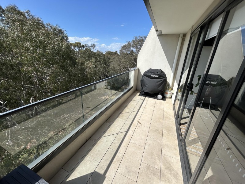 210/116 Watton Street, Werribee VIC 3030