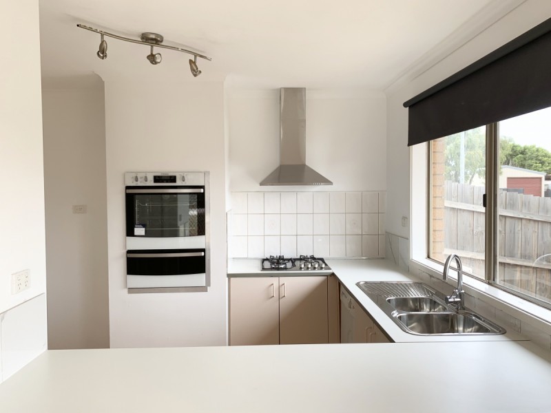 73 Flemington Crescent, Werribee VIC 3030