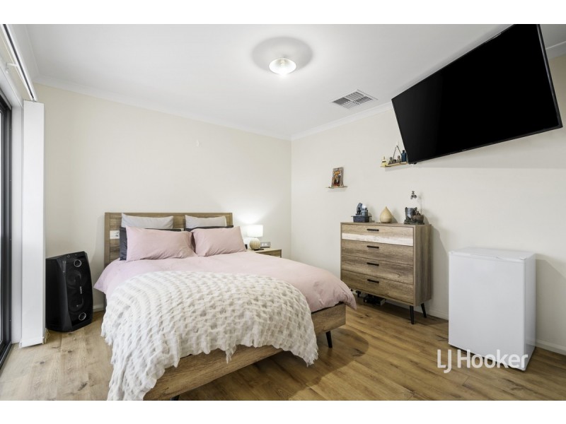 81 Terrene Terrace, Point Cook VIC 3030