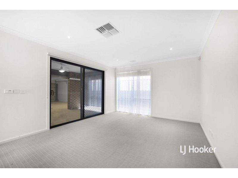 113 Hummingbird Boulevard, Tarneit VIC 3029