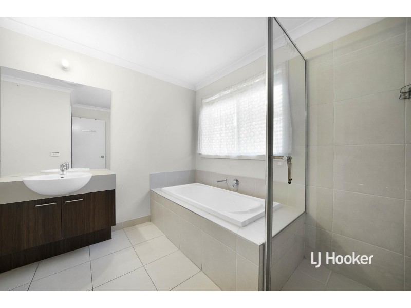 113 Hummingbird Boulevard, Tarneit VIC 3029