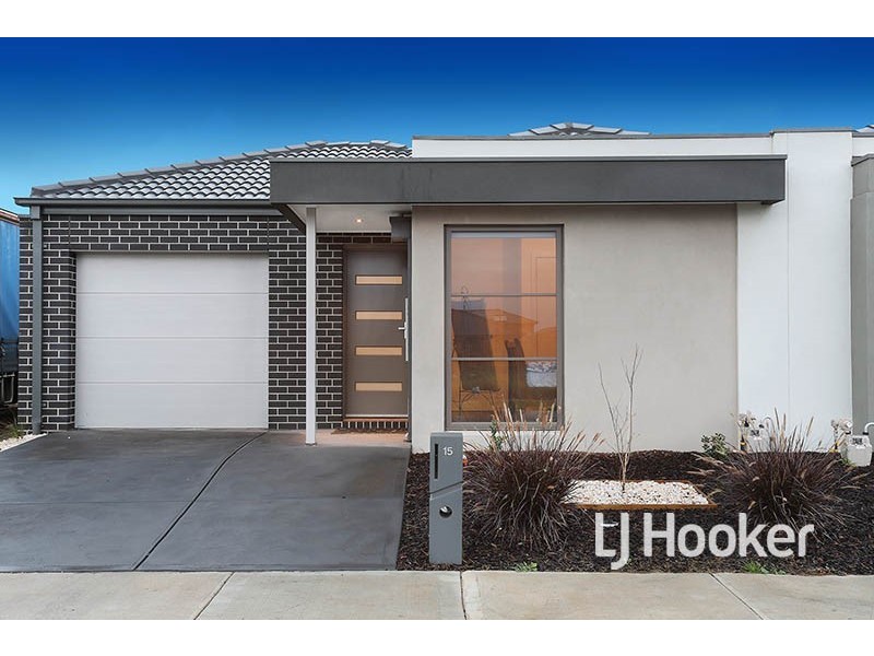 15 Sissinghurst Street, Truganina VIC 3029