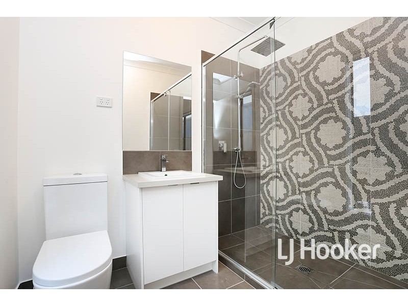 15 Sissinghurst Street, Truganina VIC 3029