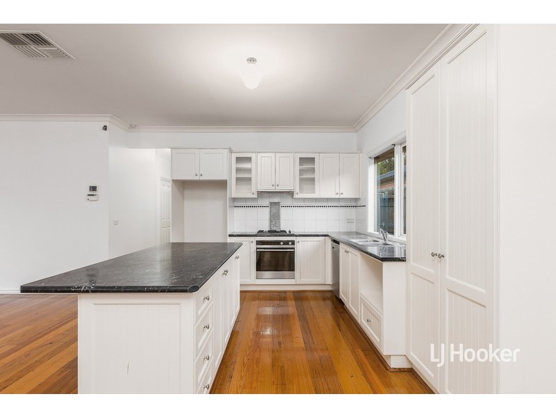 24 Neptune Drive, Point Cook VIC 3030