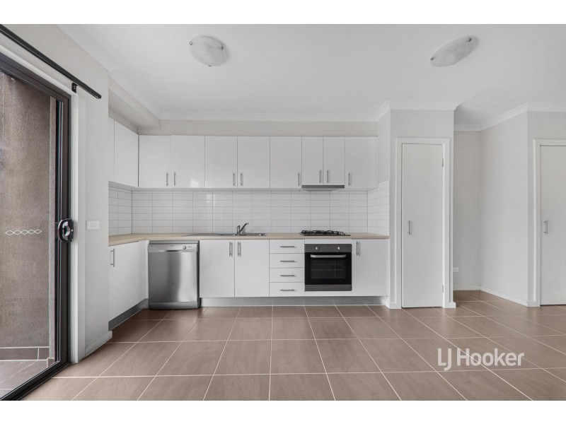 9 Burssi Circuit, Doreen VIC 3754