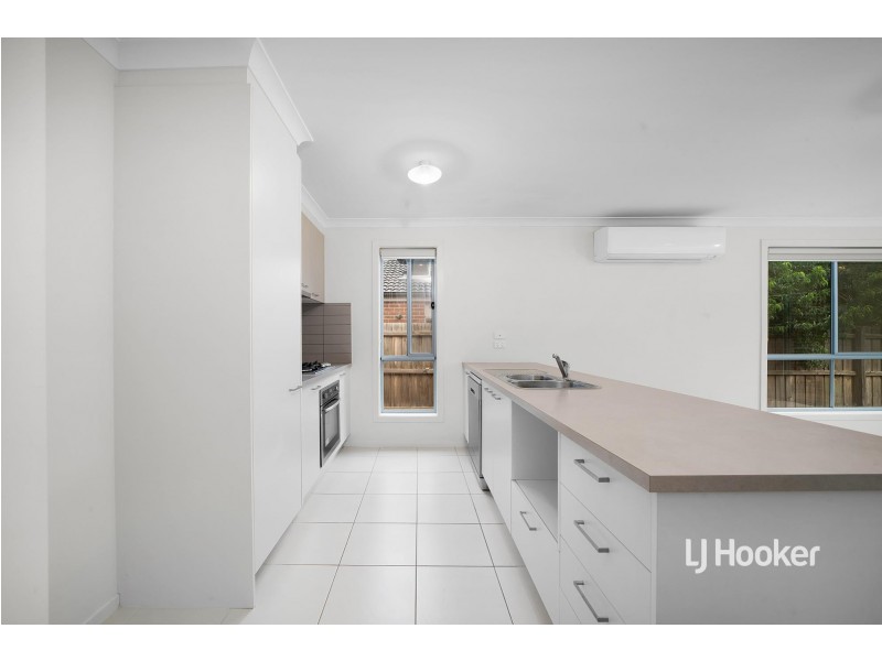 12 Parvana Drive, Tarneit VIC 3029