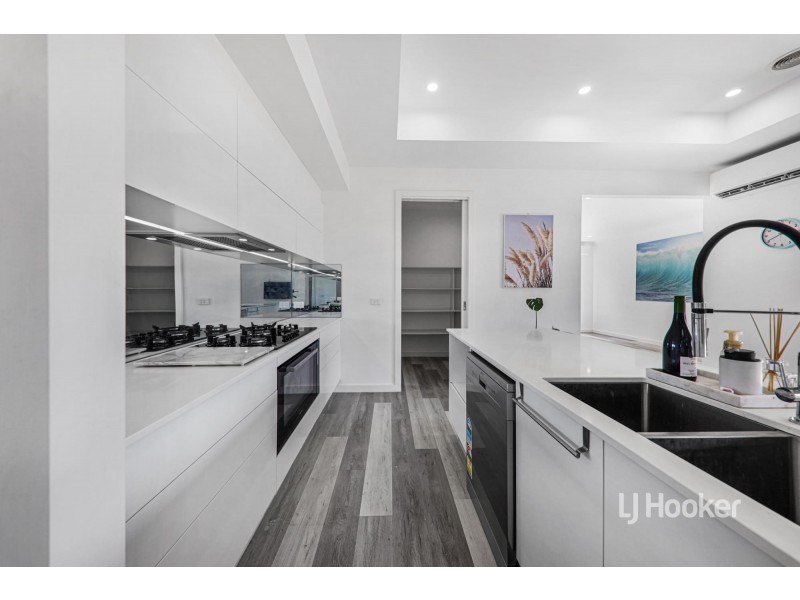 21 Portland Avenue, Truganina VIC 3029