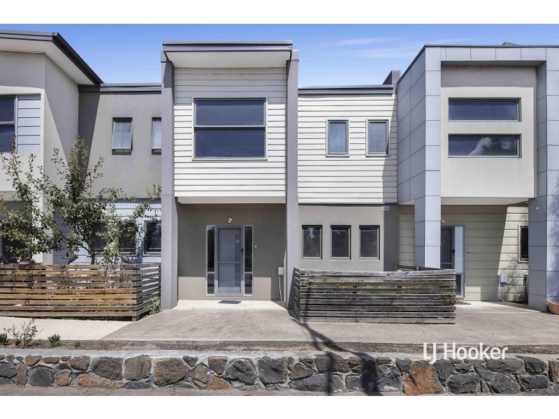 28/20 Hyde Park Avenue, Craigieburn VIC 3064