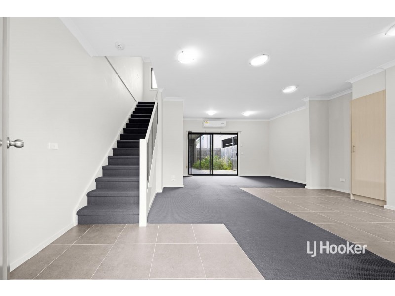 28/20 Hyde Park Avenue, Craigieburn VIC 3064